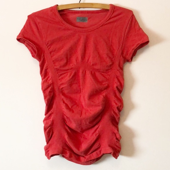 Athleta Tops - Athleta tee